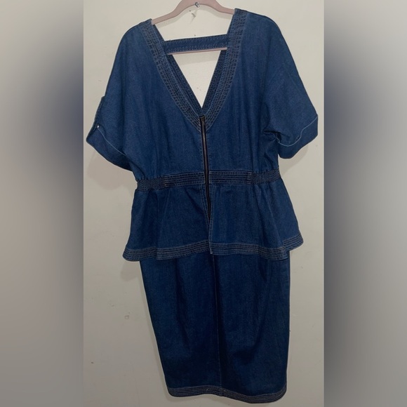 NWOT Eloquii Plus Size Denim Dress With Peplum Detail - Picture 5 of 10
